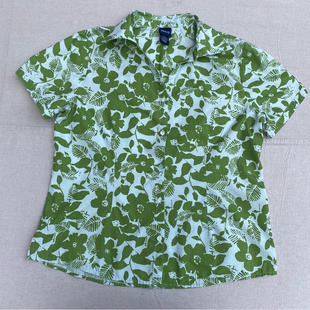 Y2K Early 2000s Floral Cotton Short Sleeve Button-Up Fitted Shirt